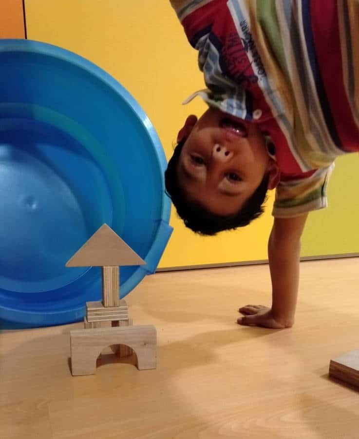 FUNDACIÓ LA LLAR FUNDACIÓ LA LLAR